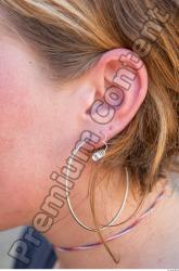 Ear Woman White Piercing Casual Average